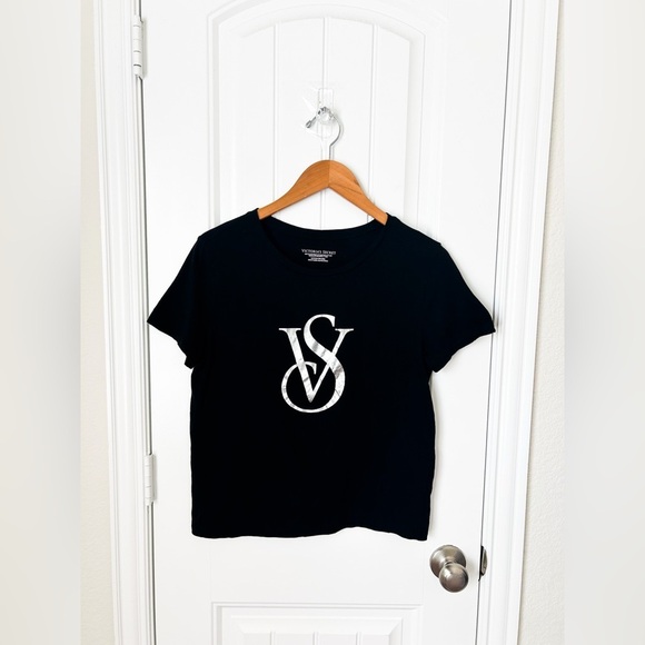 Victoria’s Secret Black Lounge T-Shirt with Silver Metallic VS Logo Size Small - Picture 2 of 3